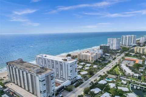 Condominio en venta en Pompano Beach, Florida, 2 dormitorios, 141.21 m2 № 1178392 - foto 4