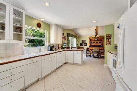 Villa ou maison à vendre à Delray Beach, Floride: 3 chambres, 252.32 m2 № 703547 - photo 20