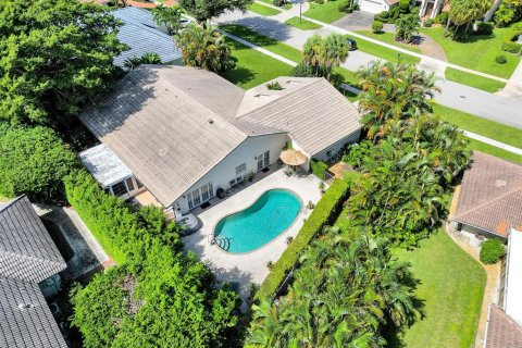 Villa ou maison à vendre à Delray Beach, Floride: 3 chambres, 252.32 m2 № 703547 - photo 3