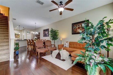 Townhouse in Tampa, Florida 2 bedrooms, 155.7 sq.m. № 1424175 - photo 28