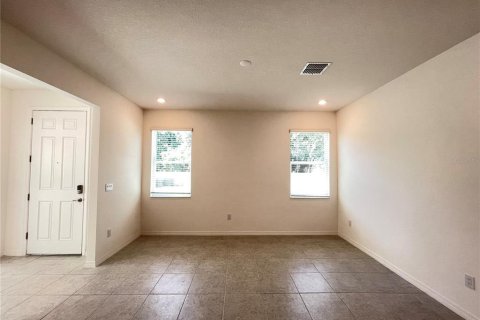 Townhouse in Wesley Chapel, Florida 3 bedrooms, 157.66 sq.m. № 1390961 - photo 8