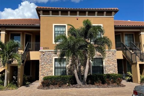 Condominio en alquiler en Bradenton, Florida, 2 dormitorios, 141.95 m2 № 311121 - foto 2