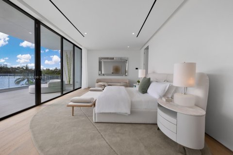 Villa ou maison à vendre à Miami Beach, Floride: 5 chambres, 537.63 m2 № 1171711 - photo 20