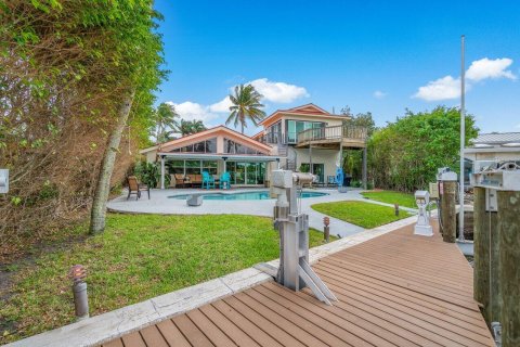 Villa ou maison à vendre à Riviera Beach, Floride: 4 chambres, 278.34 m2 № 890308 - photo 17