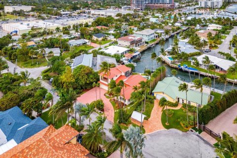 Villa ou maison à vendre à Riviera Beach, Floride: 4 chambres, 278.34 m2 № 890308 - photo 12