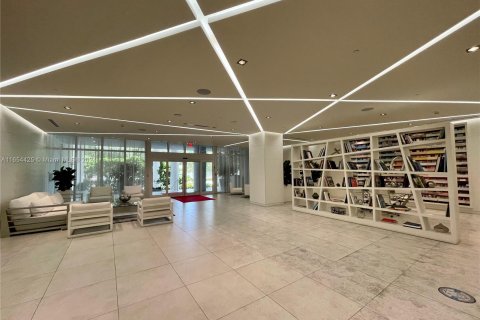 Copropriété à vendre à Miami, Floride: 1 chambre, 67.82 m2 № 1351625 - photo 30