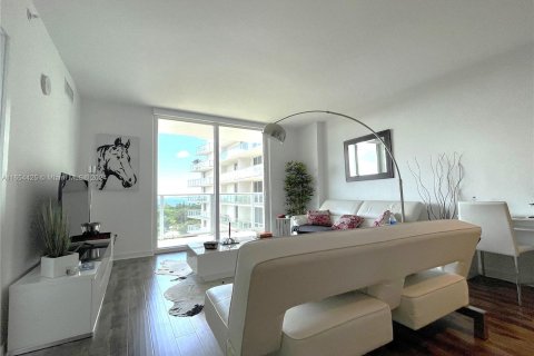 Copropriété à vendre à Miami, Floride: 1 chambre, 67.82 m2 № 1351625 - photo 11