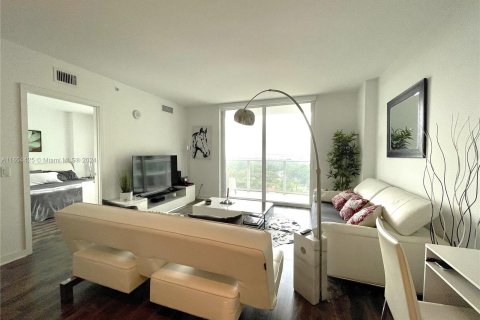 Condominio en venta en Miami, Florida, 1 dormitorio, 67.82 m2 № 1351625 - foto 10