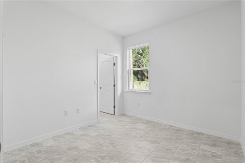 House in Orlando, Florida 4 bedrooms, 161.19 sq.m. № 1308779 - photo 27