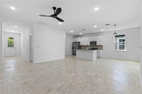 Villa ou maison à vendre à Orlando, Floride: 4 chambres, 161.19 m2 № 1308779 - photo 6