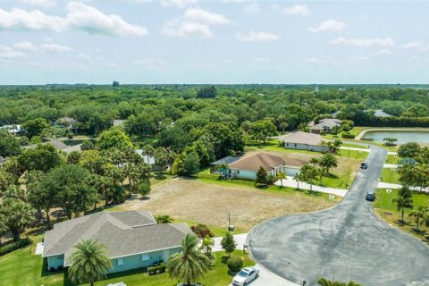 Land in Vero Beach, Florida № 1283461 - photo 1