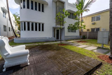 Condo in Miami Beach, Florida, 1 bedroom  № 1292271 - photo 8