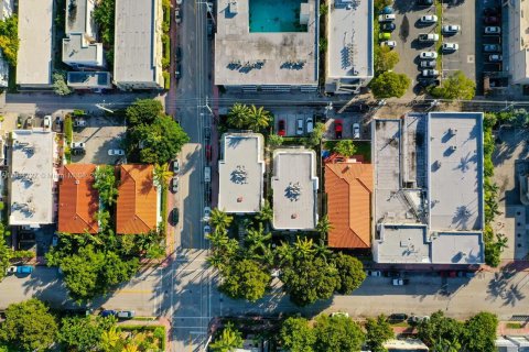 Copropriété à vendre à Miami Beach, Floride: 1 chambre, 48.4 m2 № 1292271 - photo 9