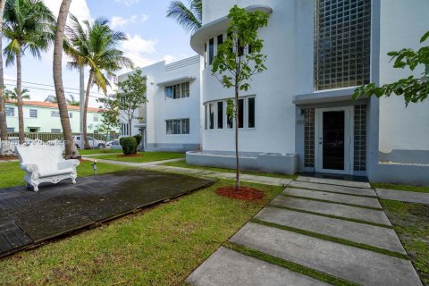 Condo in Miami Beach, Florida, 1 bedroom  № 1292271 - photo 7