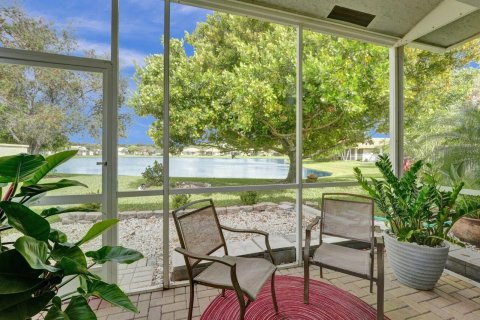 Villa ou maison à vendre à West Palm Beach, Floride: 2 chambres, 167.5 m2 № 1079174 - photo 16