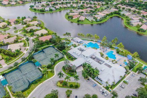Villa ou maison à vendre à West Palm Beach, Floride: 2 chambres, 167.5 m2 № 1079174 - photo 3