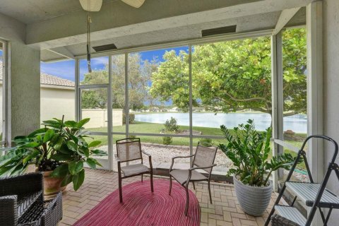 Villa ou maison à vendre à West Palm Beach, Floride: 2 chambres, 167.5 m2 № 1079174 - photo 17