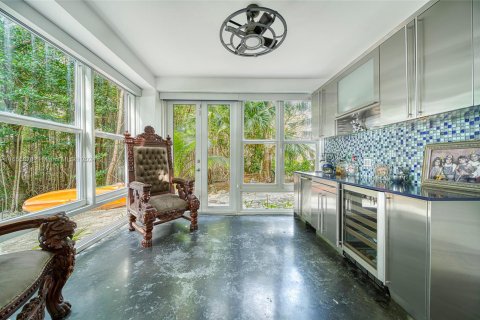 Casa en venta en Palmetto Bay, Florida, 4 dormitorios, 294.22 m2 № 1077623 - foto 24