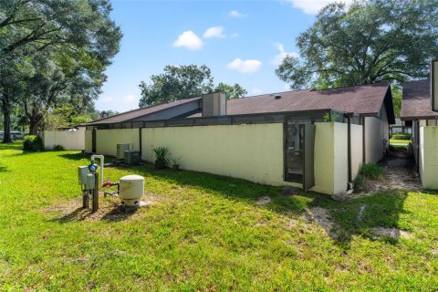 House in Ocala, Florida 2 bedrooms, 125.7 sq.m. № 1408475 - photo 27