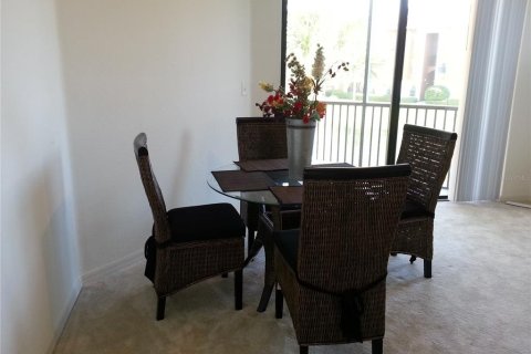 Condominio en alquiler en Sarasota, Florida, 2 dormitorios, 106.37 m2 № 1340503 - foto 4