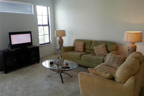 Condominio en alquiler en Sarasota, Florida, 2 dormitorios, 106.37 m2 № 1340503 - foto 2