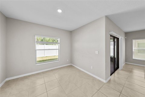 Casa en venta en Tampa, Florida, 4 dormitorios, 192.59 m2 № 1089181 - foto 13