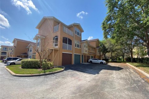 Copropriété à vendre à Orlando, Floride: 2 chambres, 98.38 m2 № 1111714 - photo 2