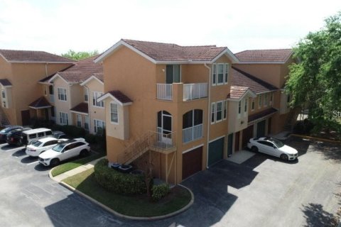 Copropriété à vendre à Orlando, Floride: 2 chambres, 98.38 m2 № 1111714 - photo 4