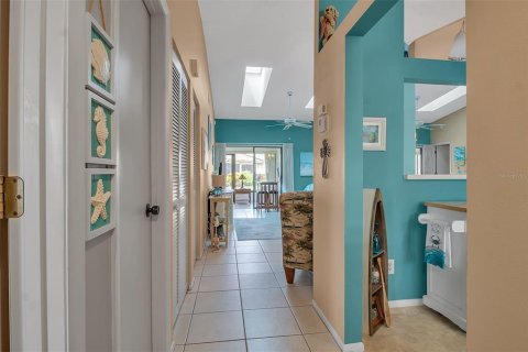 Copropriété à vendre à Bradenton, Floride: 2 chambres, 111.11 m2 № 1355743 - photo 6