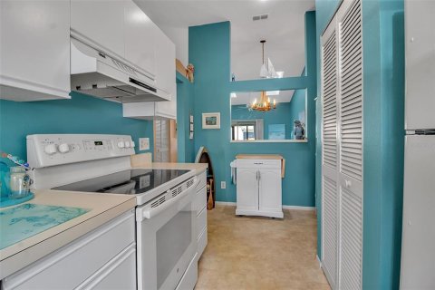 Copropriété à vendre à Bradenton, Floride: 2 chambres, 111.11 m2 № 1355743 - photo 18