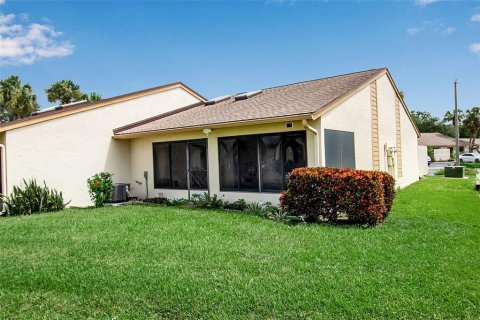 Copropriété à vendre à Bradenton, Floride: 2 chambres, 111.11 m2 № 1355743 - photo 4