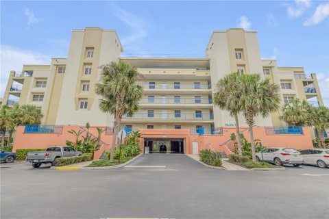 Condominio en venta en New Smyrna Beach, Florida, 3 dormitorios, 187.66 m2 № 1355744 - foto 1