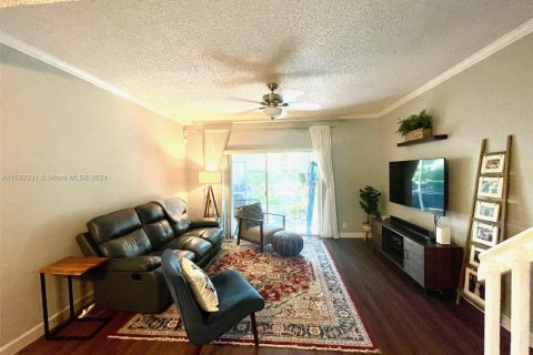 Touwnhouse à vendre à Tamarac, Floride: 2 chambres, 103.12 m2 № 1328104 - photo 20