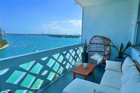 Condo in Miami Beach, Florida, 1 bedroom  № 1206257 - photo 6