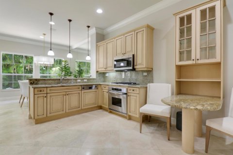 Townhouse in Palm Beach Gardens, Florida 3 bedrooms, 186.73 sq.m. № 1170961 - photo 25