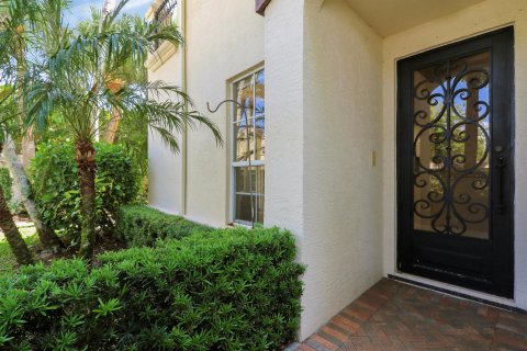 Townhouse in Palm Beach Gardens, Florida 3 bedrooms, 186.73 sq.m. № 1170961 - photo 6