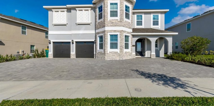 Casa en Kissimmee, Florida 11 dormitorios, 510.59 m2 № 1262125