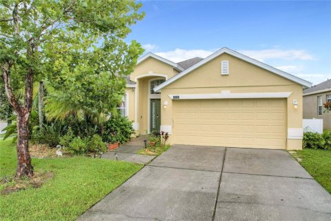 House in Orlando, Florida 3 bedrooms, 171.31 sq.m. № 1354127 - photo 2