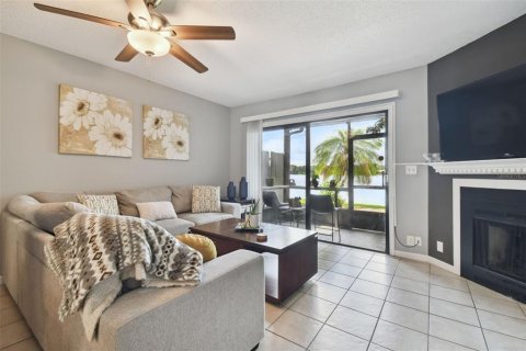 Adosado en venta en Tampa, Florida, 2 dormitorios, 105.54 m2 № 1382360 - foto 23