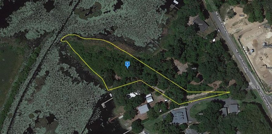 Land in Fort MC Coy, Florida № 1379718