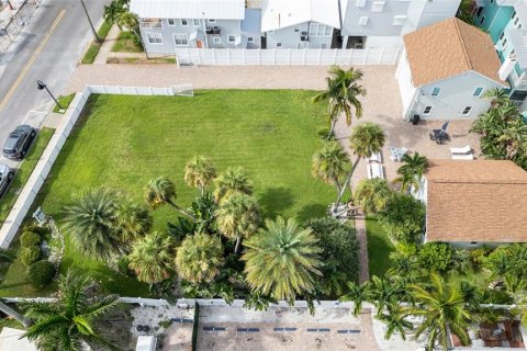 Terreno en venta en Saint Pete Beach, Florida № 1379716 - foto 8