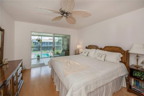 Condo in Punta Gorda, Florida, 2 bedrooms  № 1335080 - photo 16