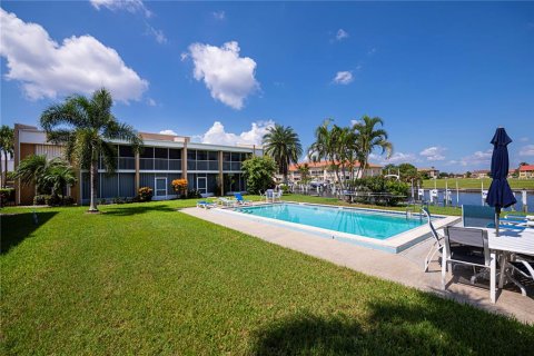 Condominio en venta en Punta Gorda, Florida, 2 dormitorios, 95.22 m2 № 1335080 - foto 1