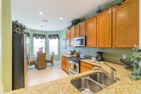 Villa ou maison à vendre à Kissimmee, Floride: 5 chambres, 217.58 m2 № 1335145 - photo 20