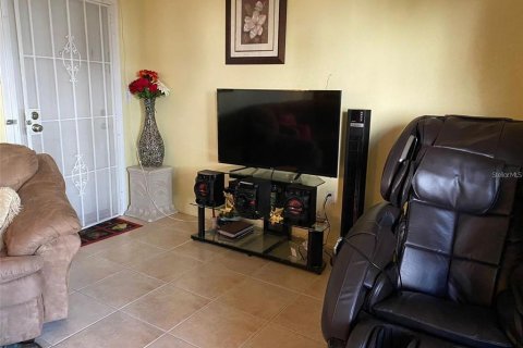 Condominio en venta en Kissimmee, Florida, 1 dormitorio, 68.19 m2 № 1314468 - foto 7