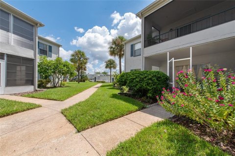 Condo in Kissimmee, Florida, 1 bedroom  № 1314468 - photo 18