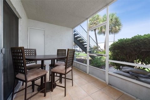 Condo in Kissimmee, Florida, 1 bedroom  № 1314468 - photo 17