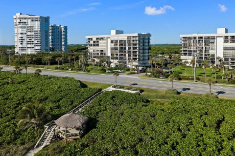 Copropriété à vendre à Hutchinson Island South, Floride: 2 chambres, 116.22 m2 № 1093420 - photo 29