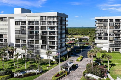 Copropriété à vendre à Hutchinson Island South, Floride: 2 chambres, 116.22 m2 № 1093420 - photo 18