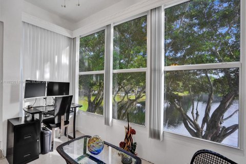 Condominio en venta en Lauderdale Lakes, Florida, 1 dormitorio, 63.55 m2 № 869685 - foto 23